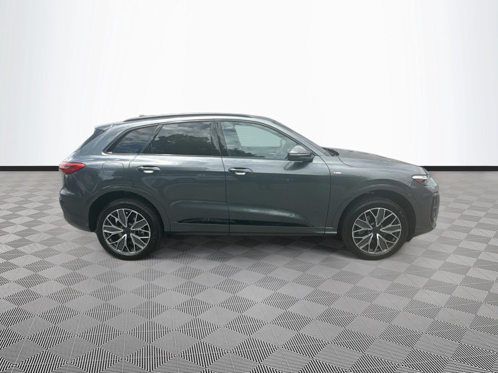 2026 Audi Q5 Premium Plus
