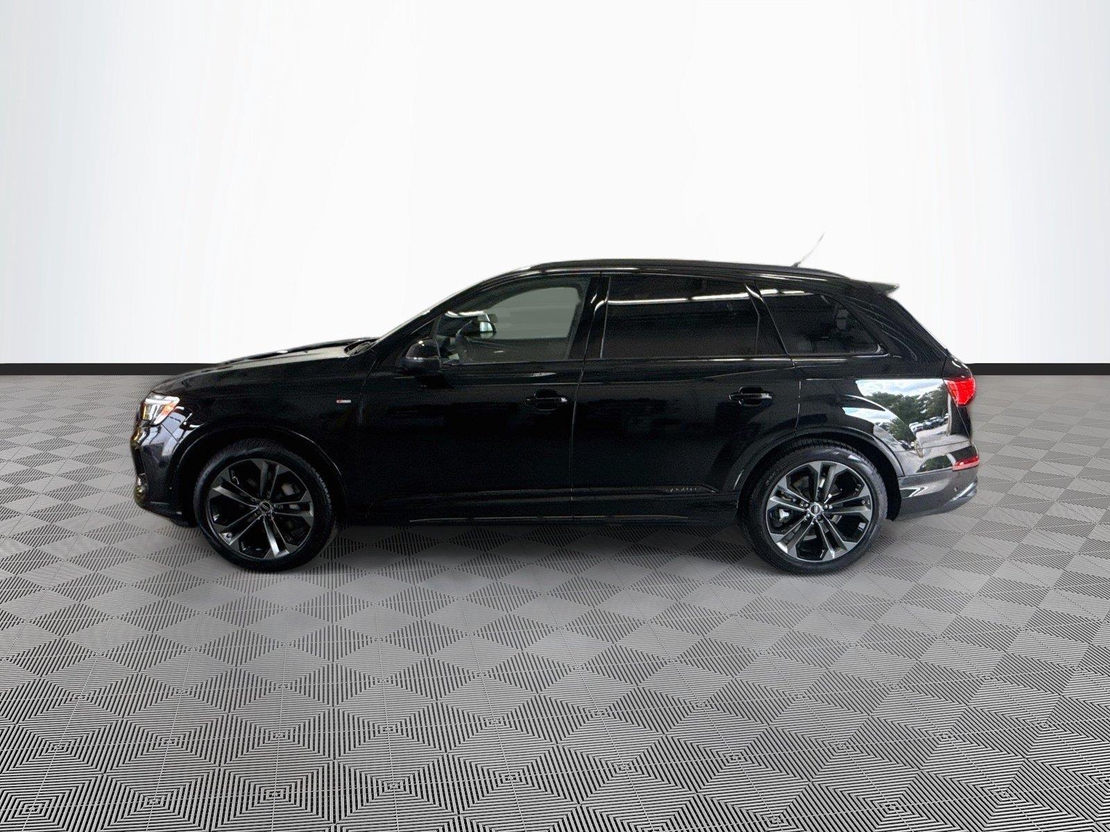 2026 Audi Q7 S line Premium Plus