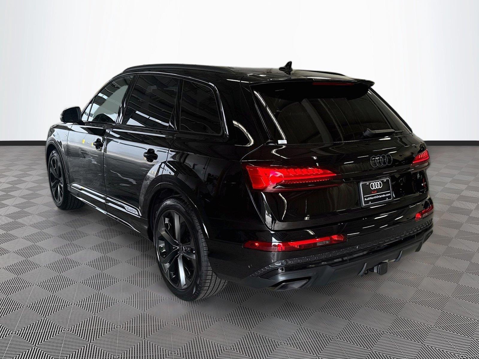 2026 Audi Q7 S line Premium Plus