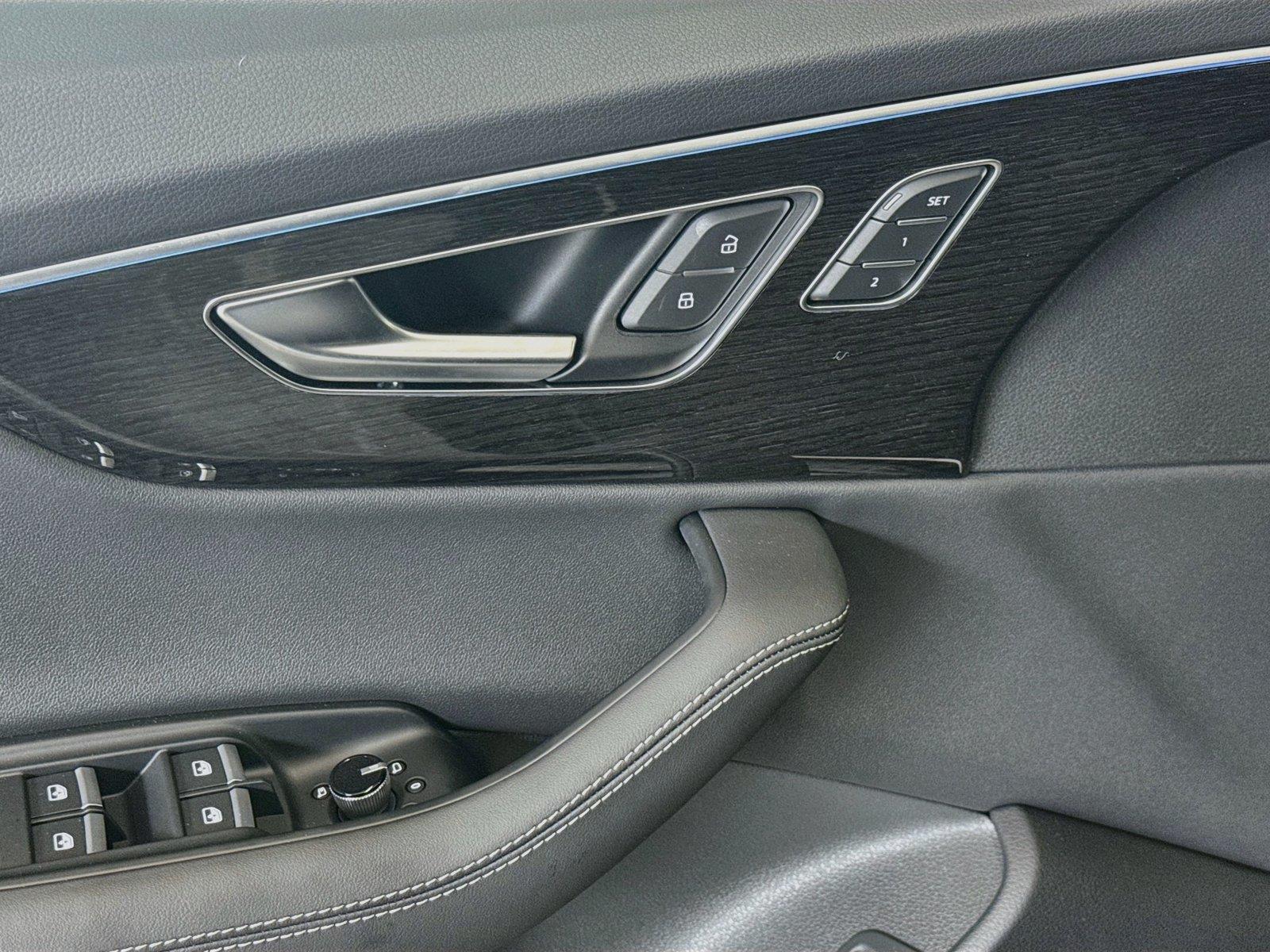 2026 Audi Q7 S line Premium Plus