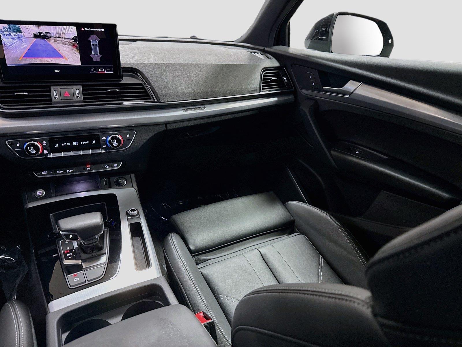 2024 Audi Q5 S line Premium