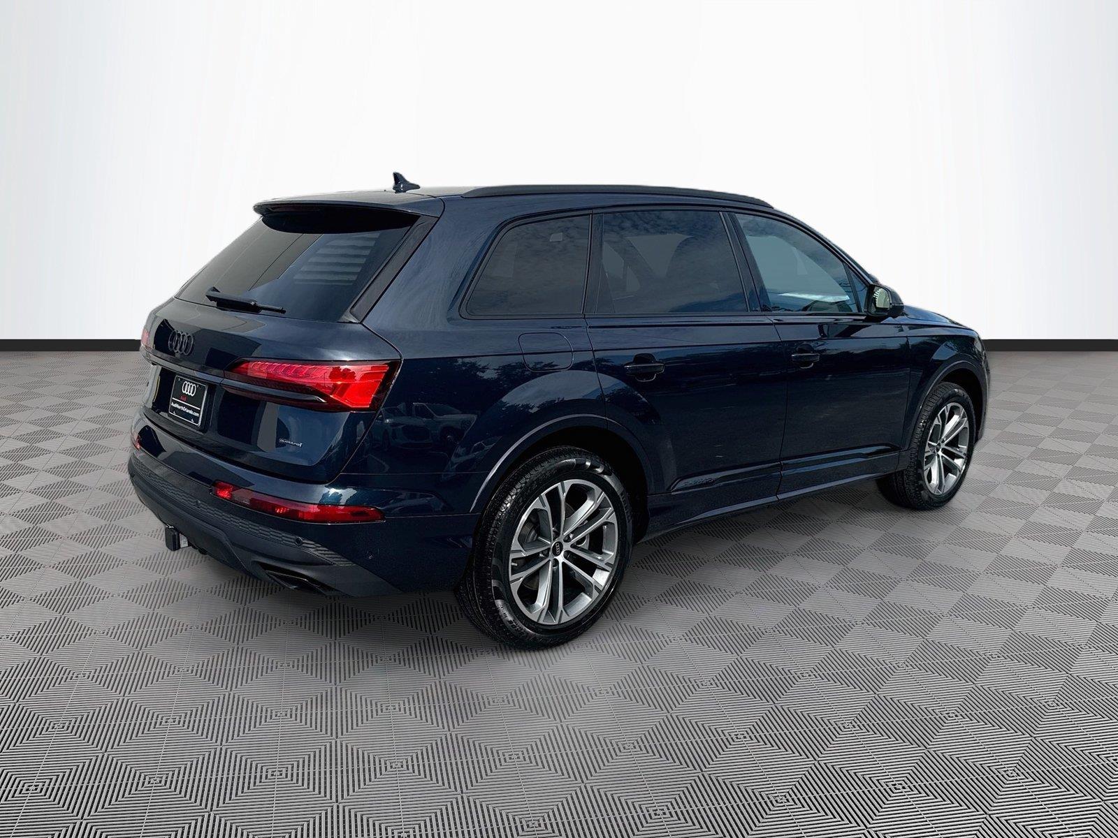2026 Audi Q7 Premium Plus