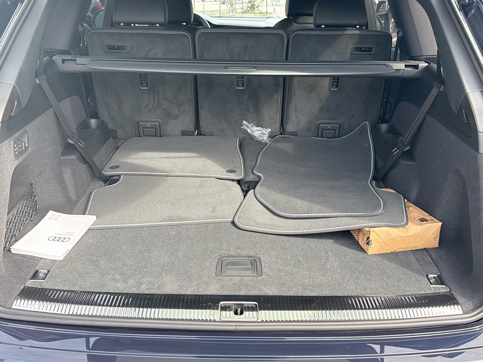 2026 Audi Q7 Premium Plus