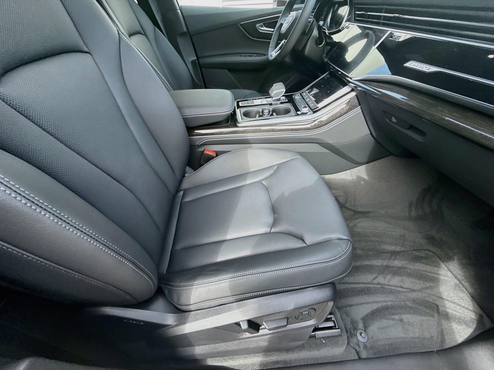 2026 Audi Q7 Premium Plus