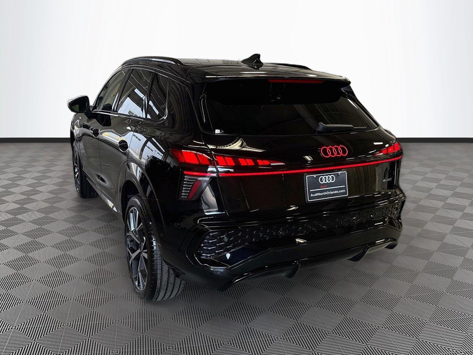 2026 AUDI Q3 S-LINE