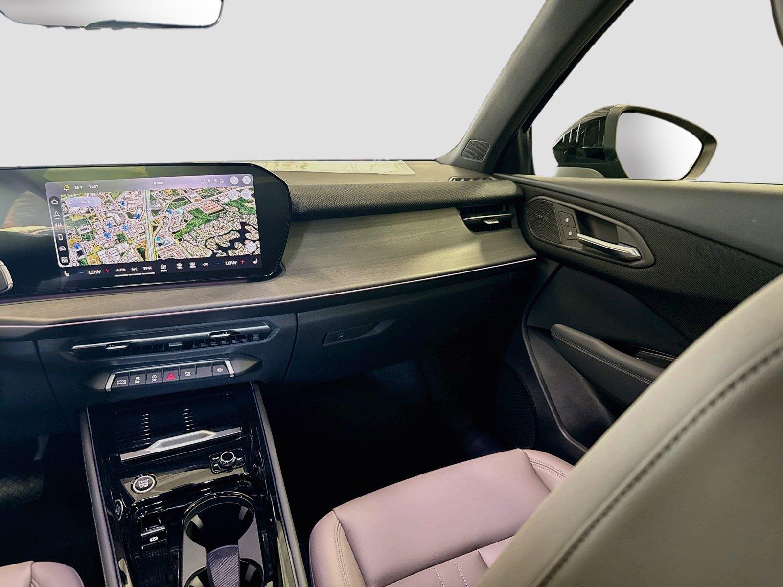 2026 AUDI Q3 S-LINE