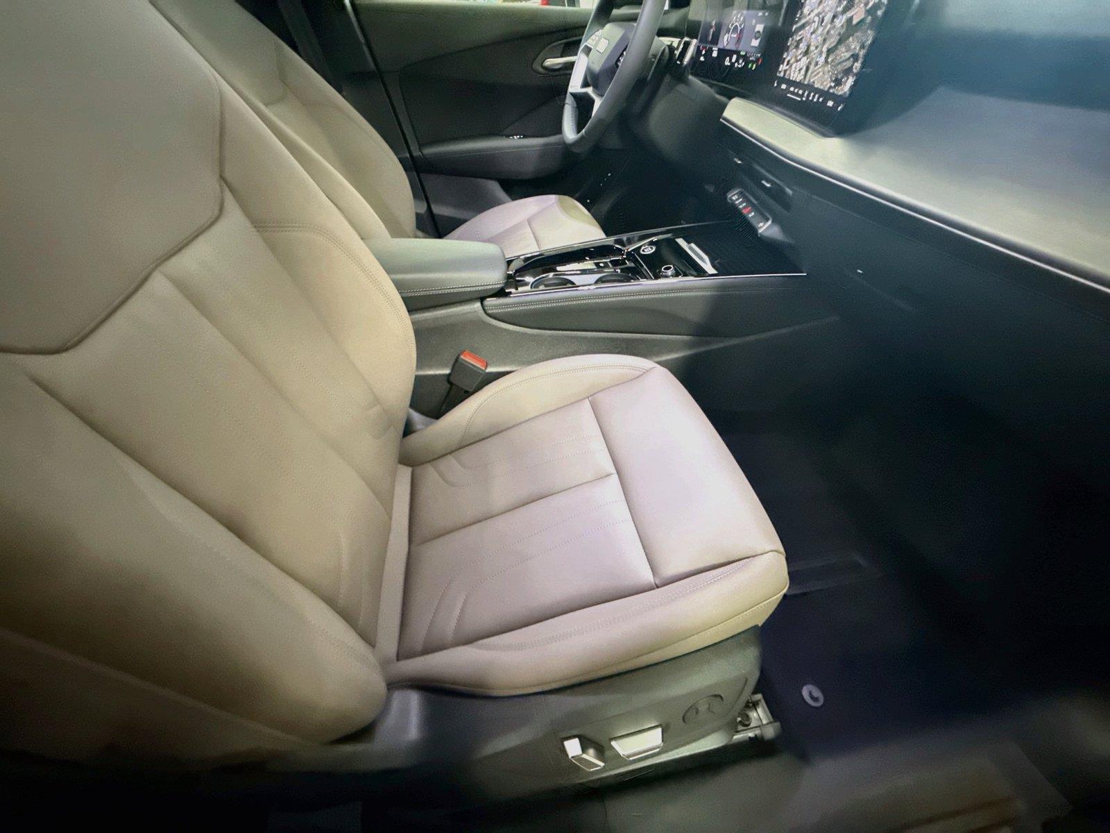 2026 AUDI Q3 S-LINE