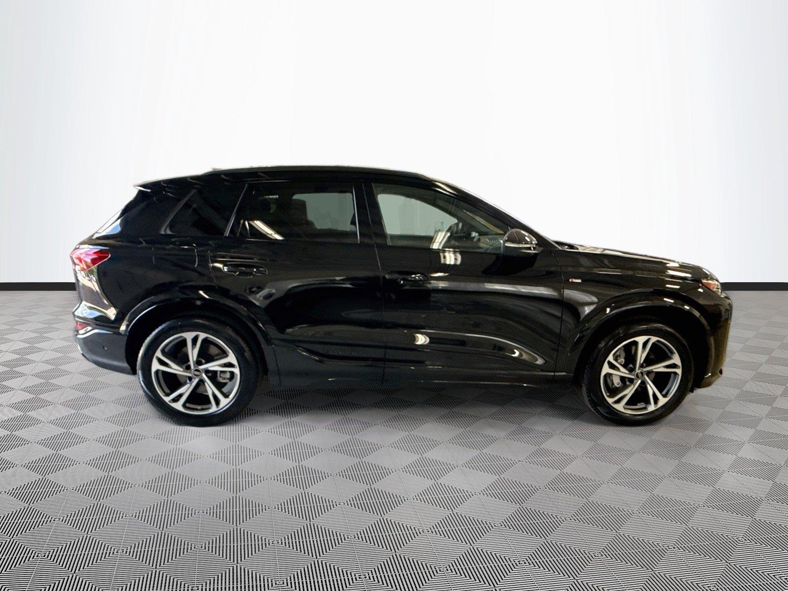 2027 AUDI Q6 E-TRON PREMI