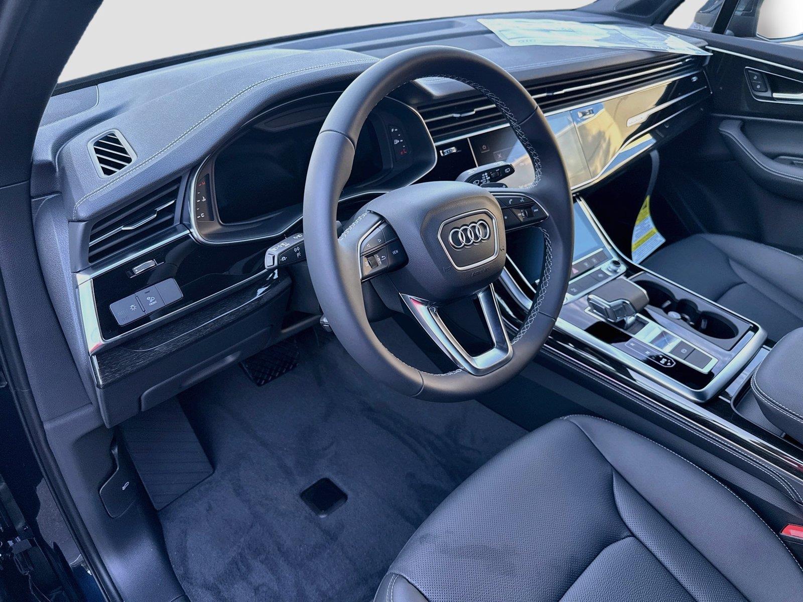 2026 Audi Q7 Premium Plus
