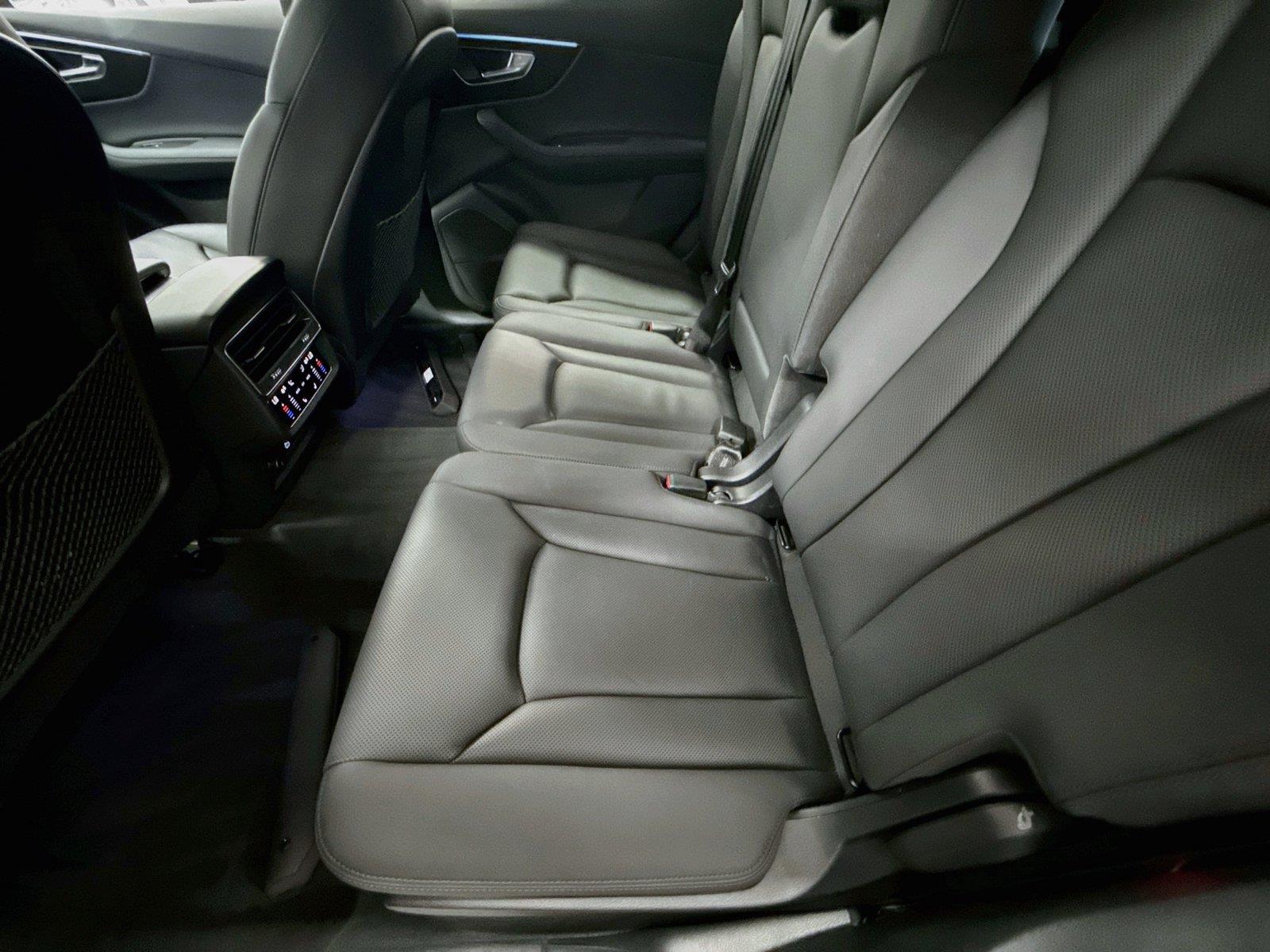 2024 Audi Q7 Prestige
