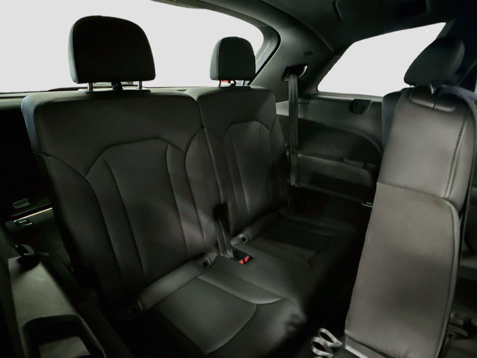 2024 Audi Q7 Prestige