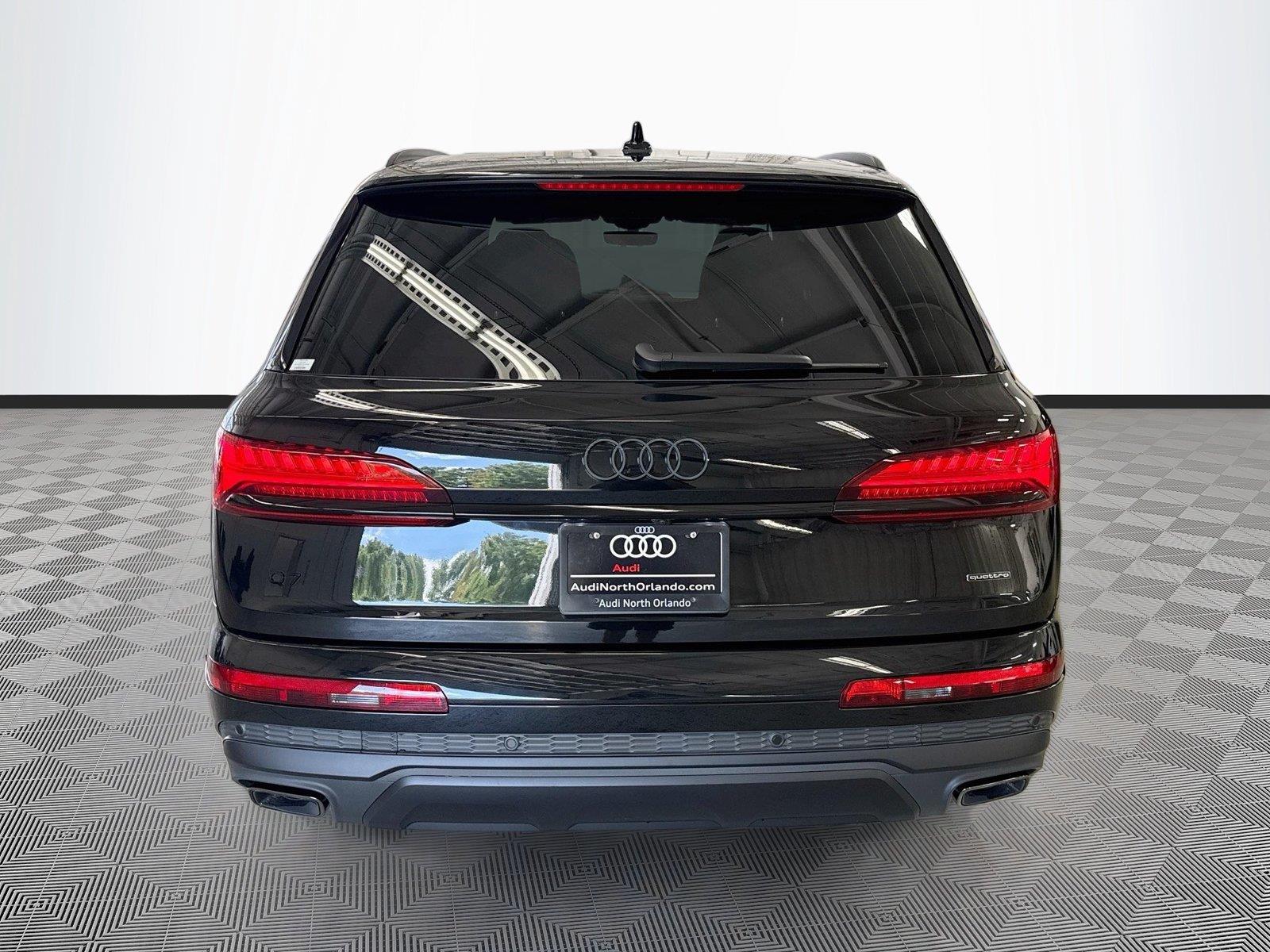 2026 Audi Q7 Premium
