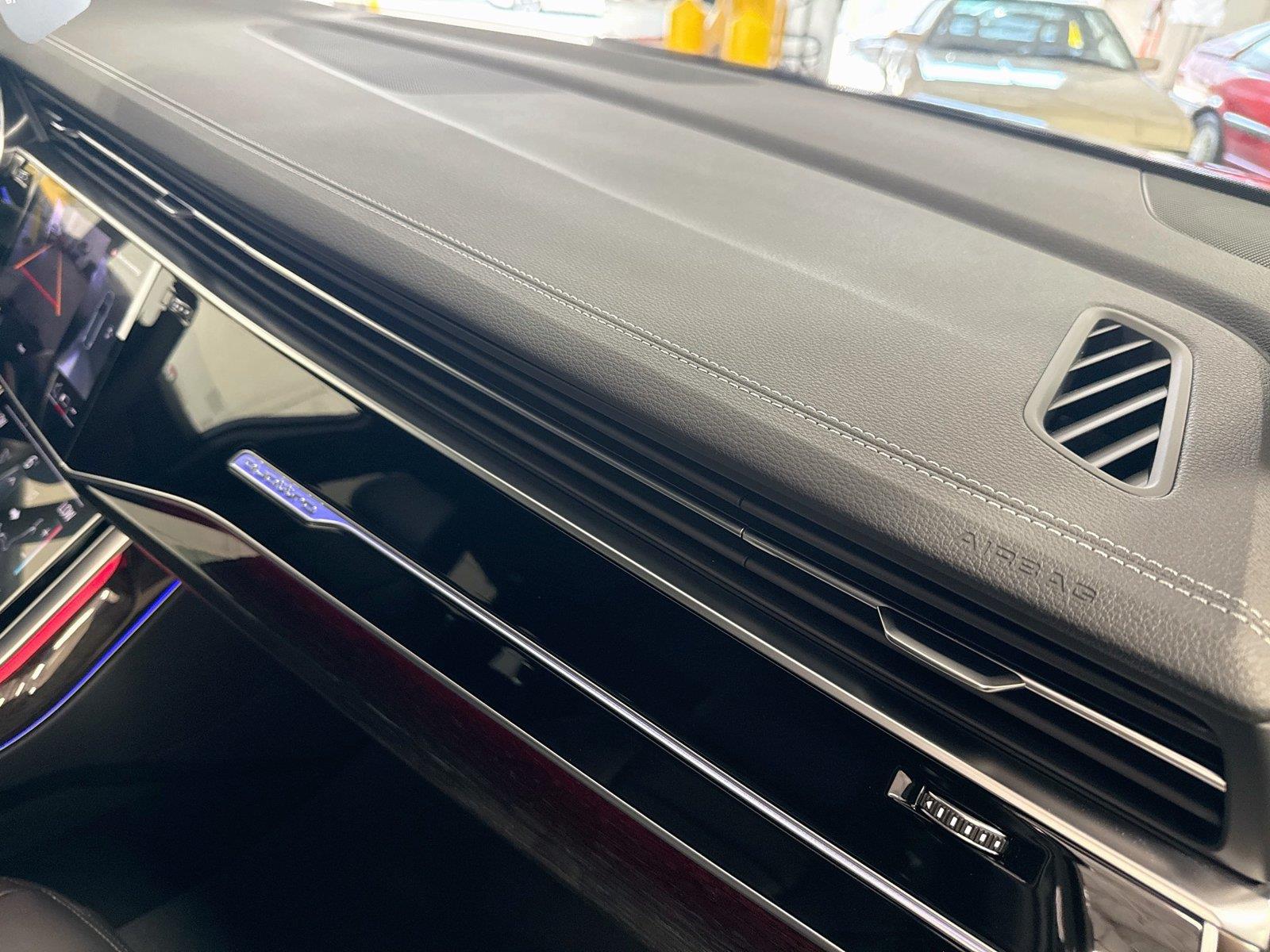2026 Audi Q7 Premium