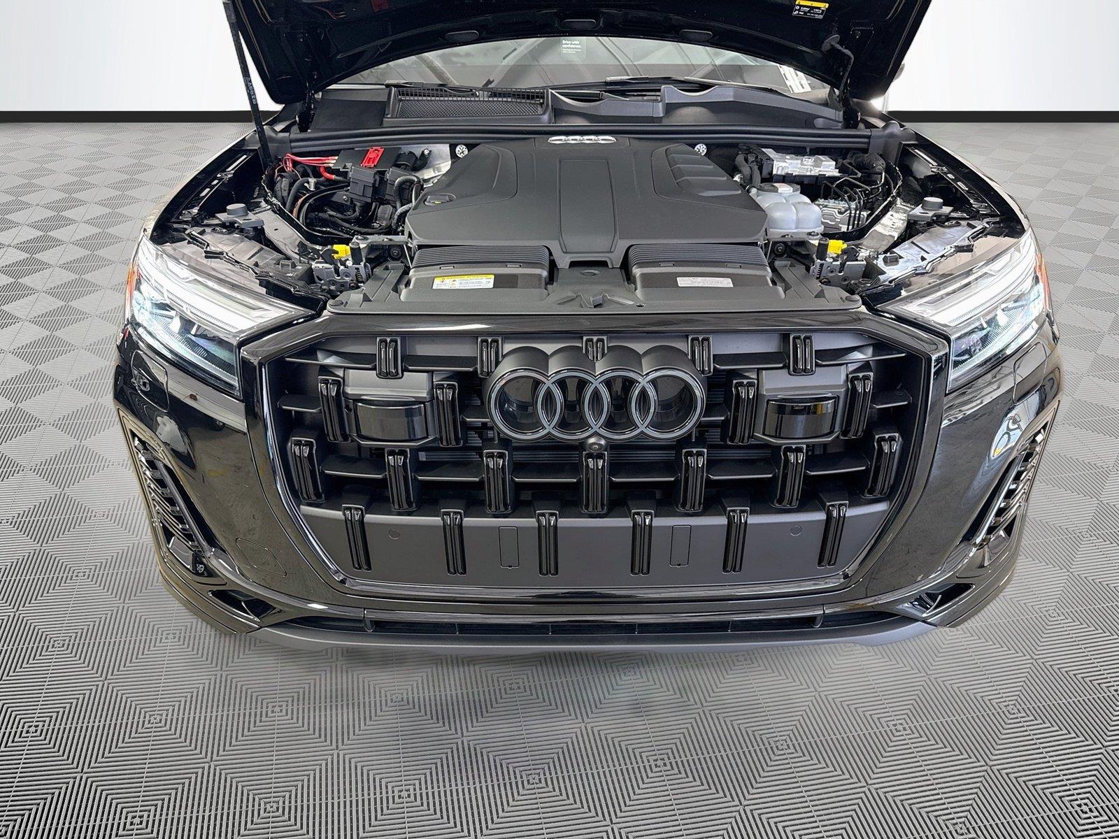 2026 Audi Q7 Premium