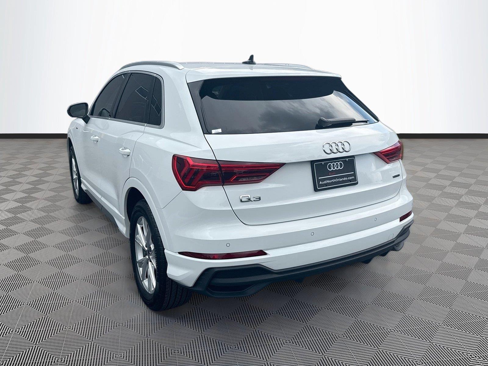 2024 Audi Q3 S line Premium