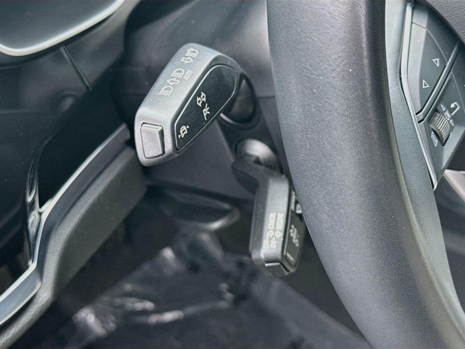 2024 Audi Q3 S line Premium