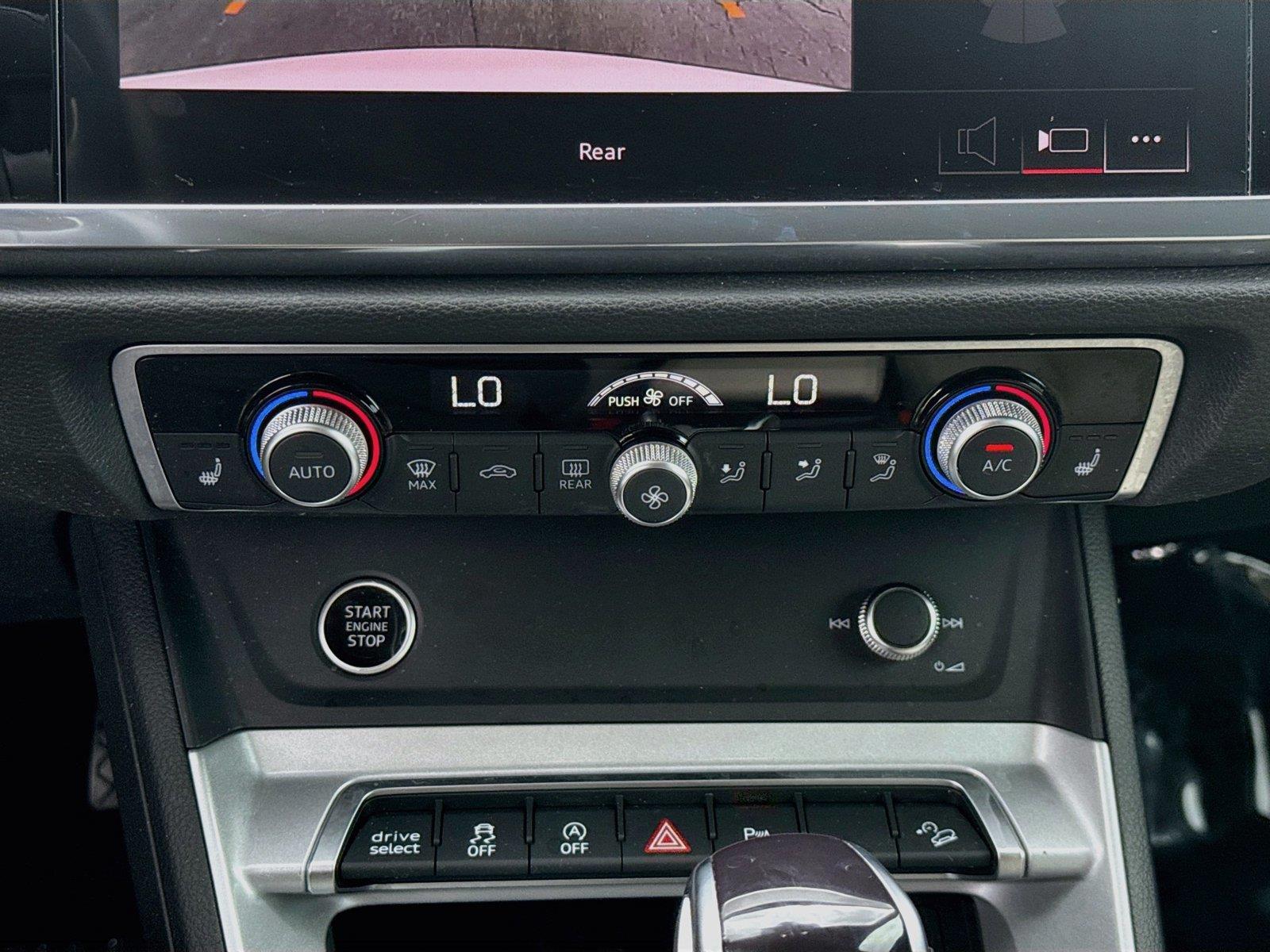 2024 Audi Q3 S line Premium