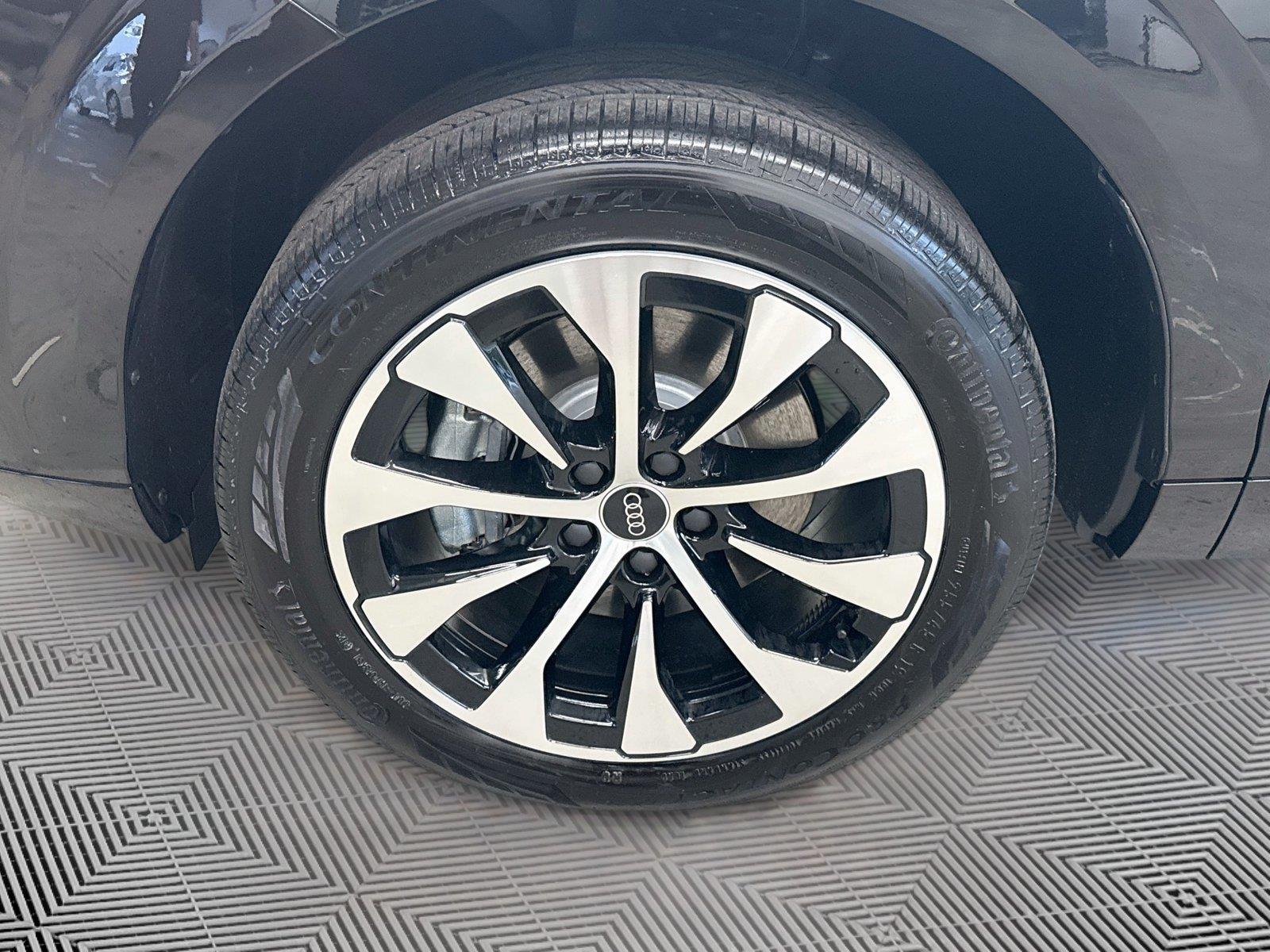 2026 AUDI Q3 S-LINE
