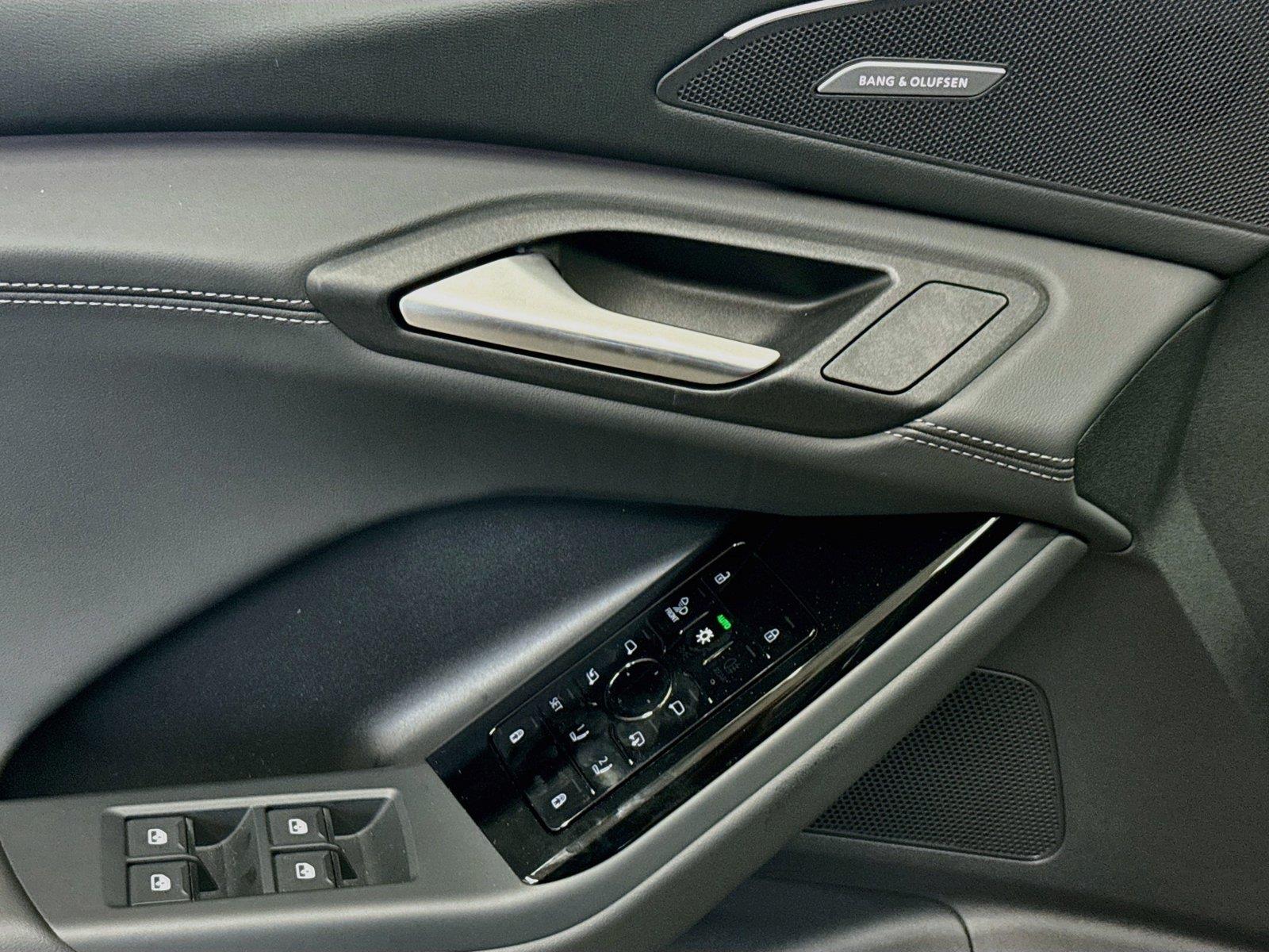 2027 Audi Q6 e-tron Sportback Premium Plus