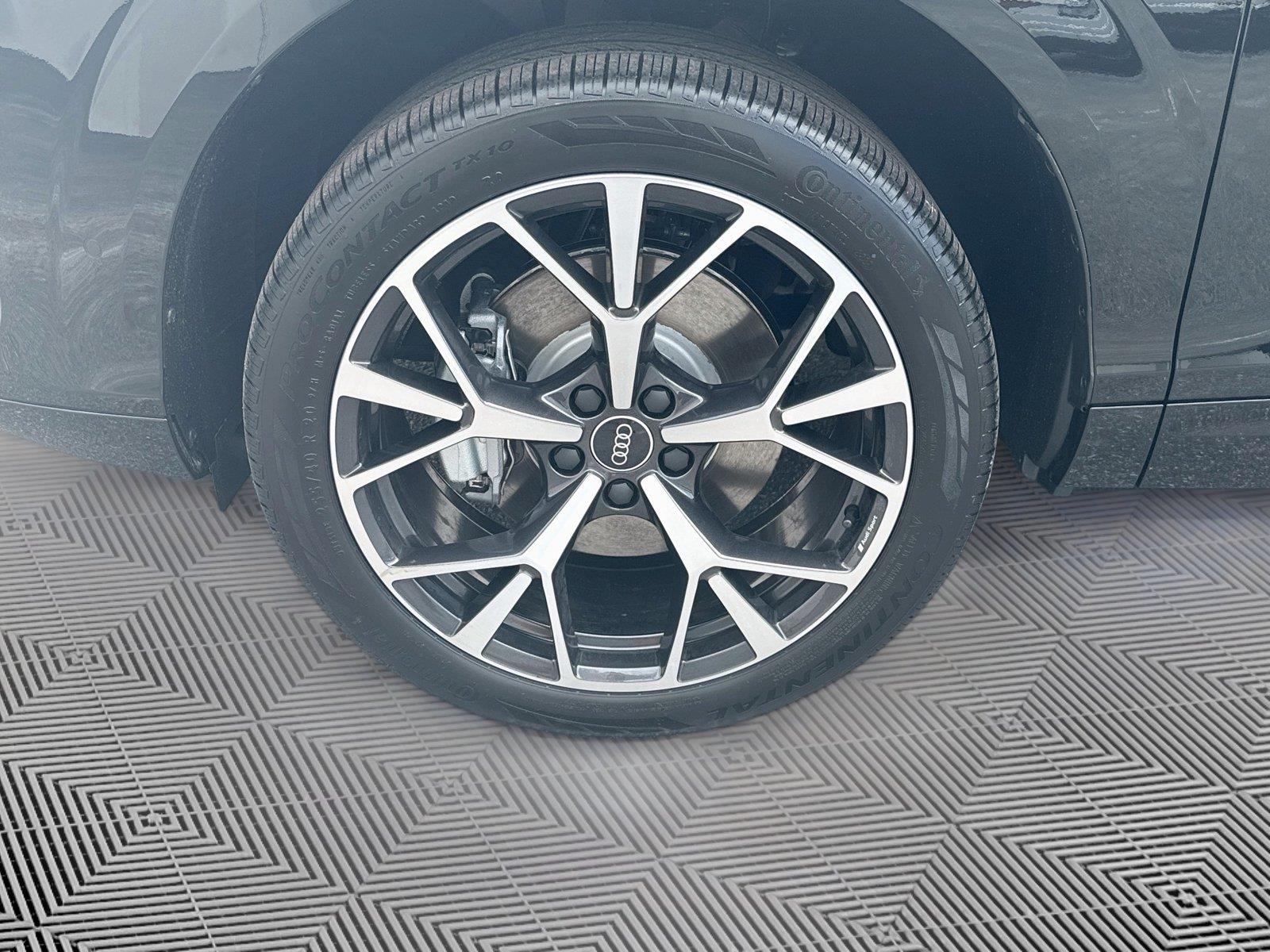 2026 Audi Q3 S line
