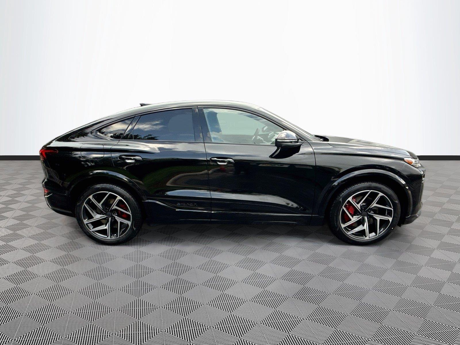 2027 AUDI SQ6 E-TRON SPOR