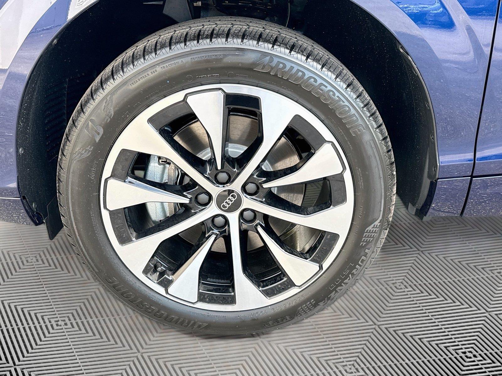 2026 Audi Q3 S line
