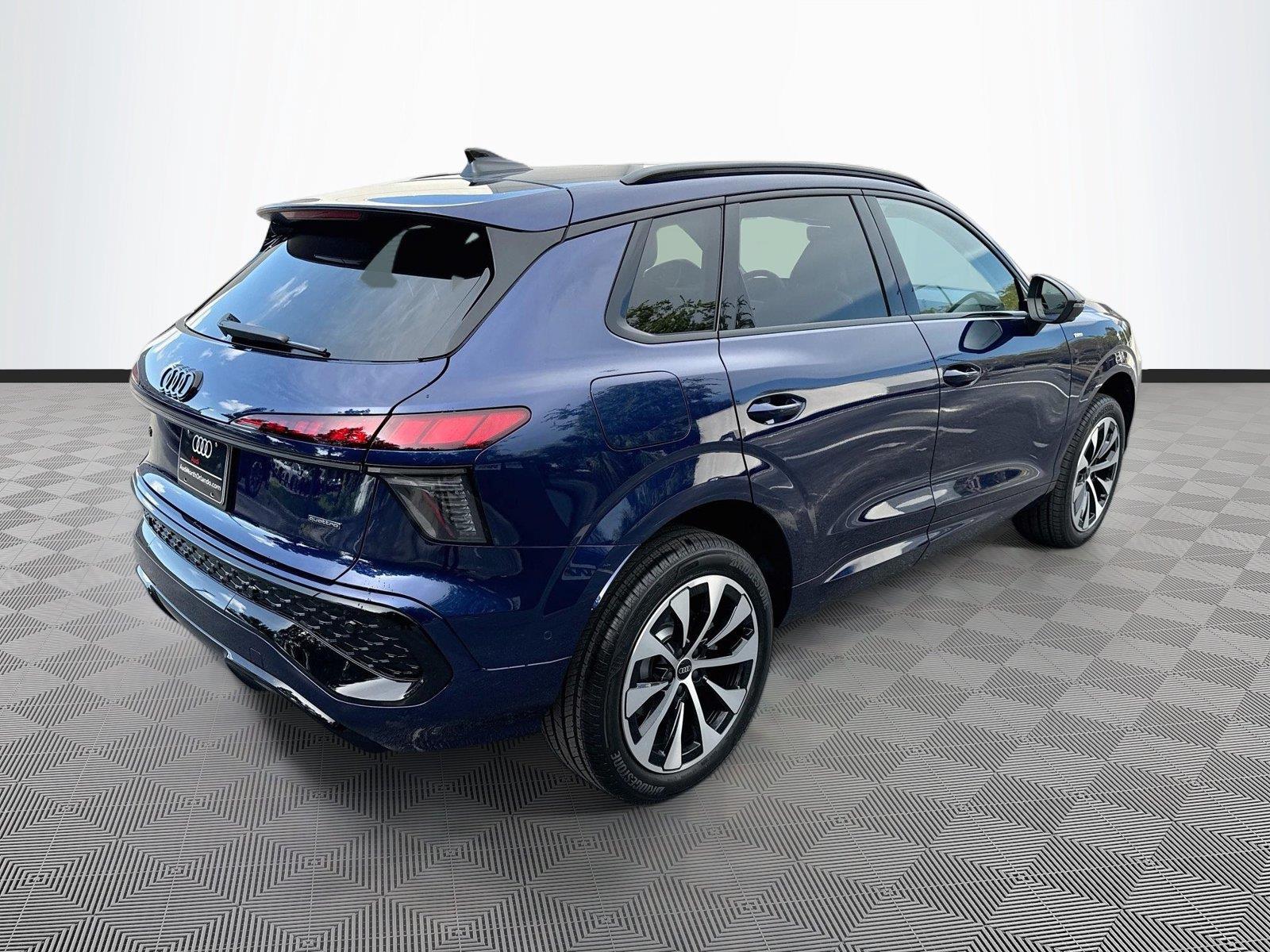 2026 Audi Q3 S line