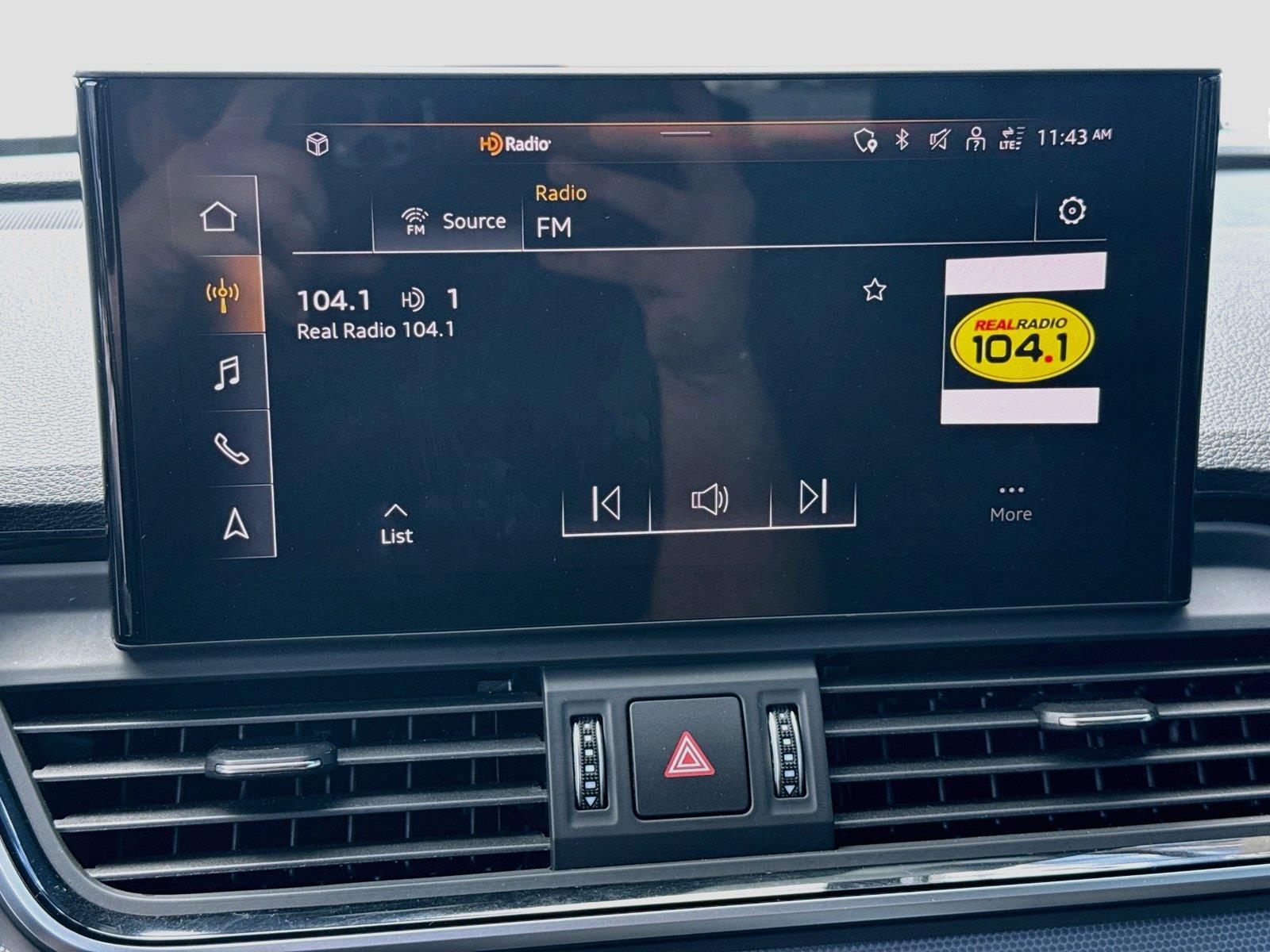 2024 Audi Q5 S line Premium Plus
