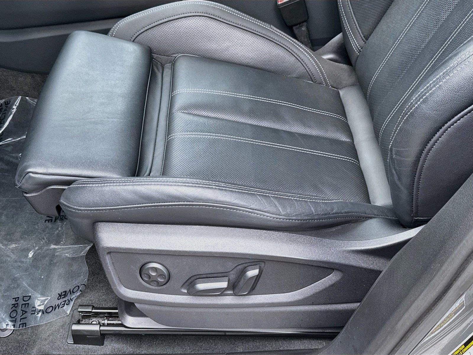 2023 Audi Q5 S line Prestige