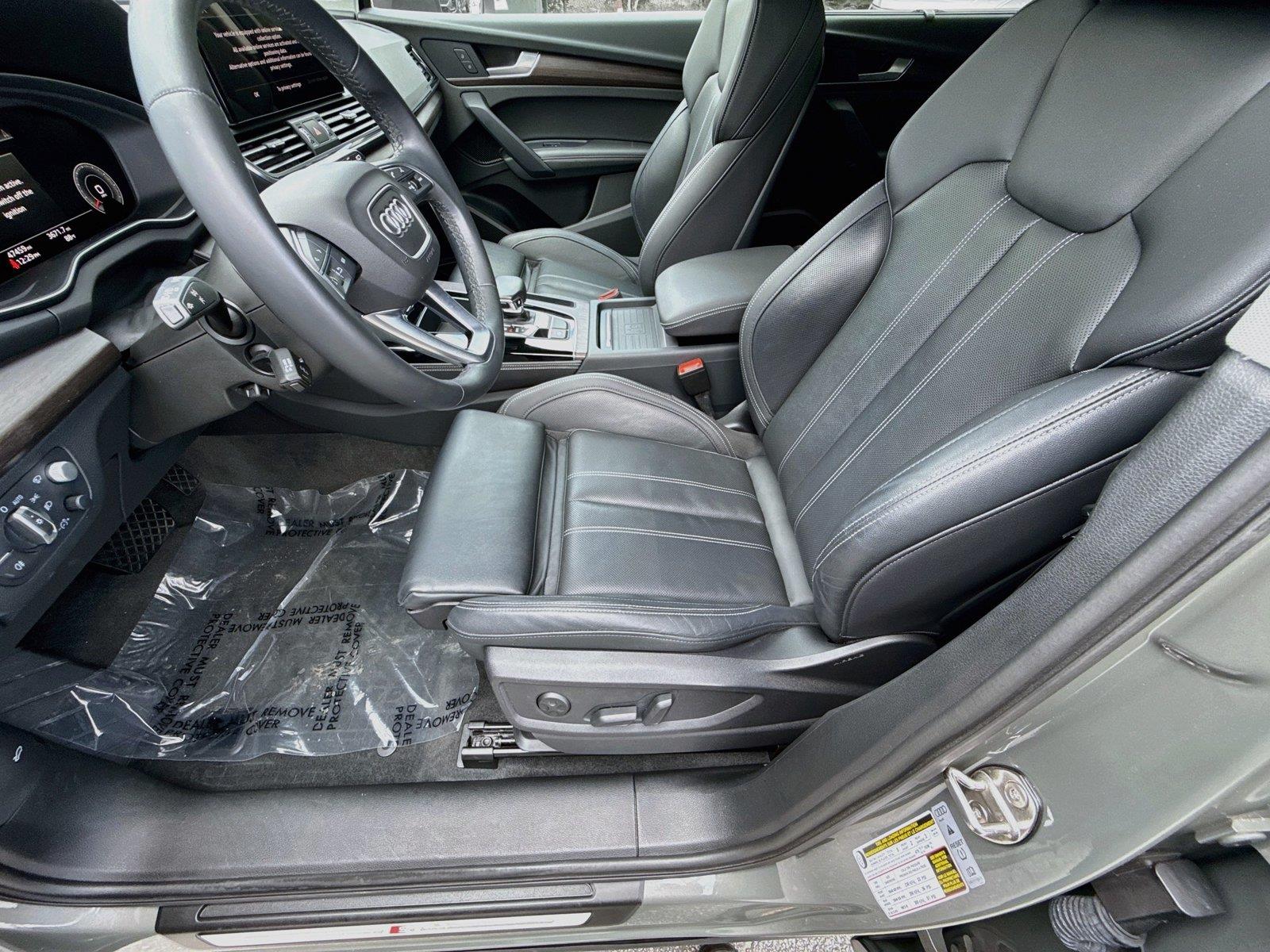 2023 Audi Q5 S line Prestige
