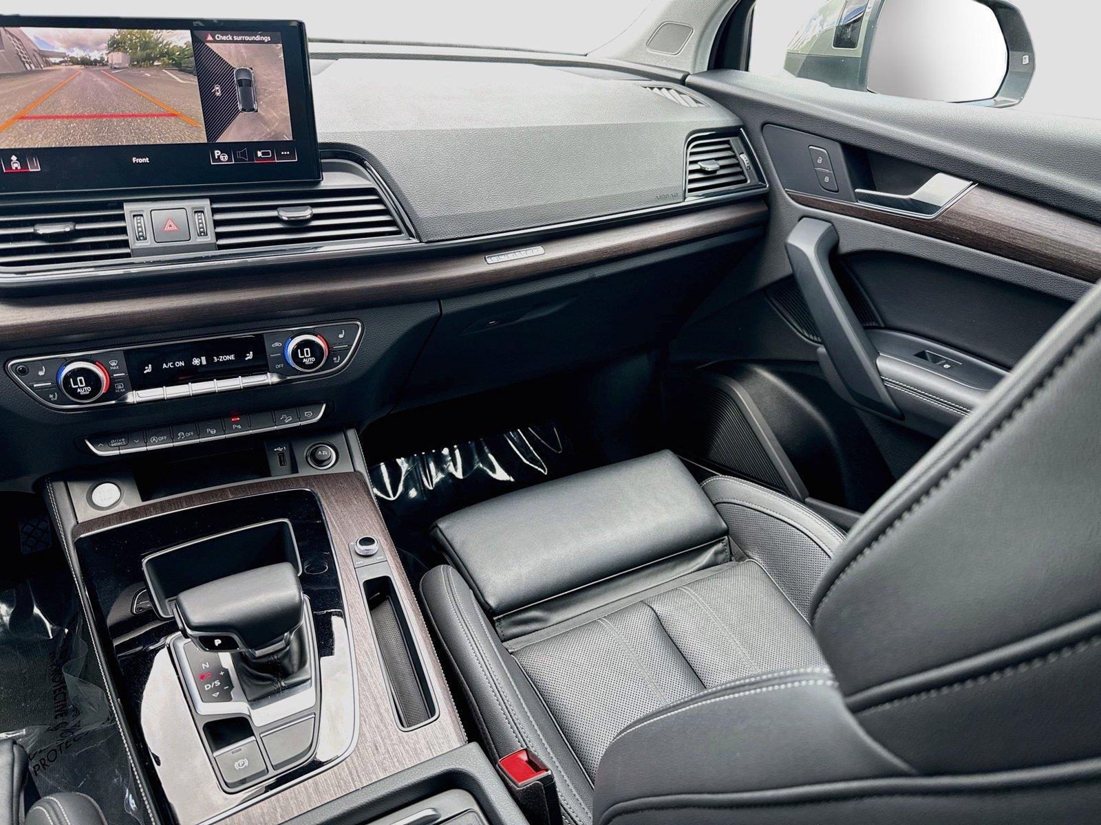 2023 Audi Q5 S line Prestige