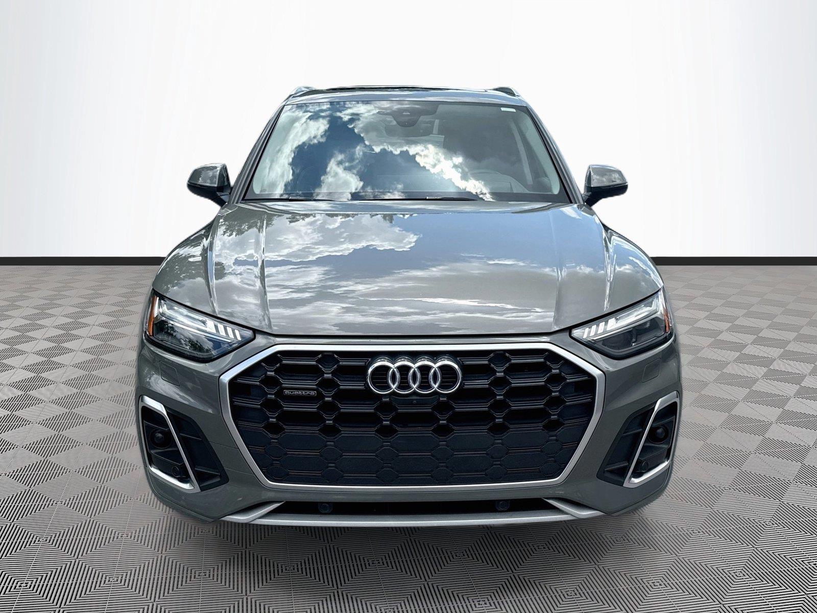2023 Audi Q5 S line Prestige