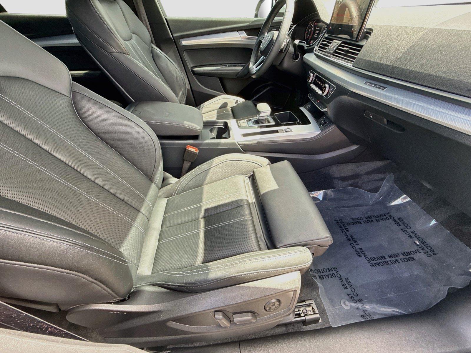 2024 Audi Q5 S line Premium Plus
