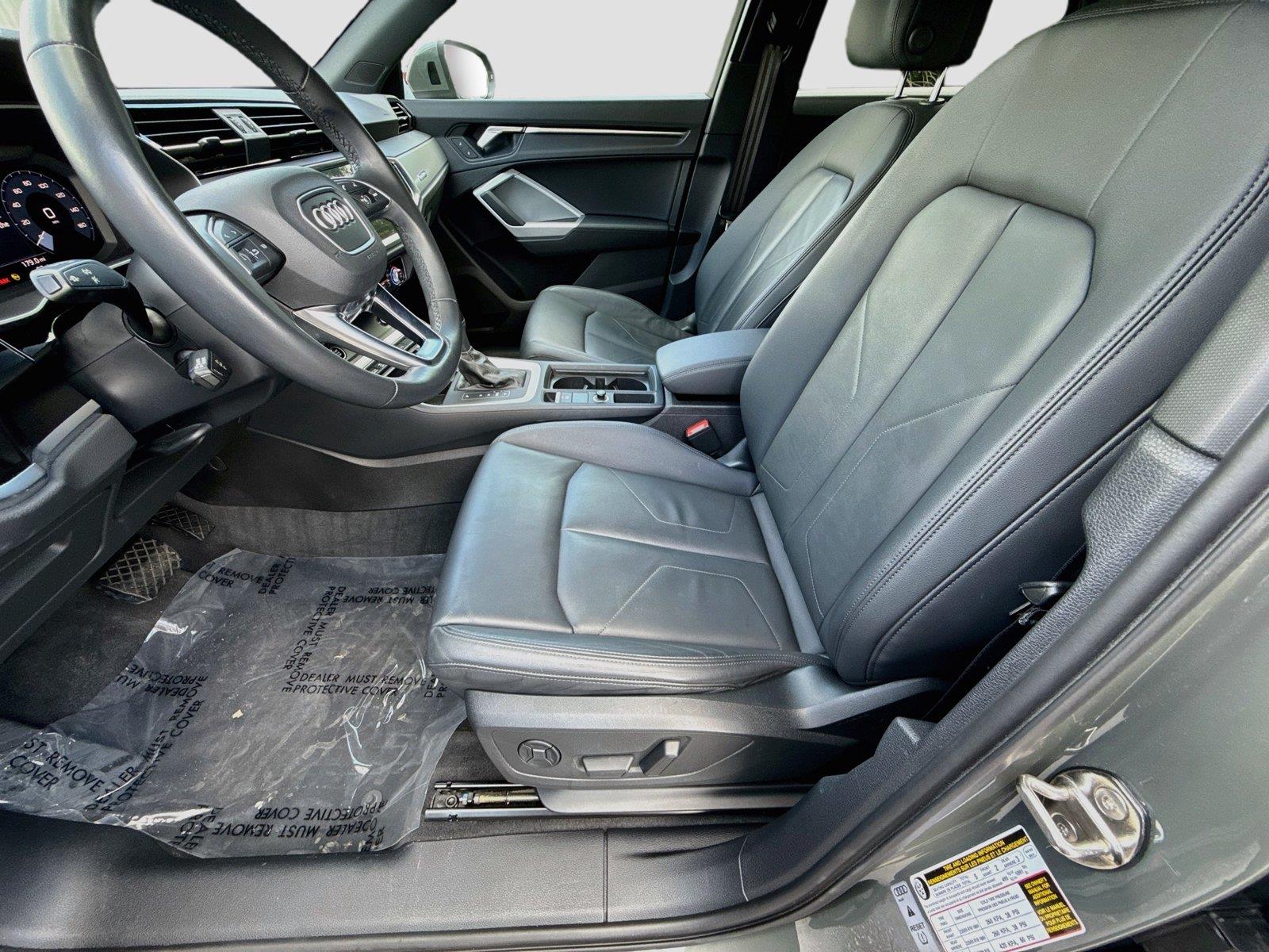 2023 Audi Q3 S line Premium