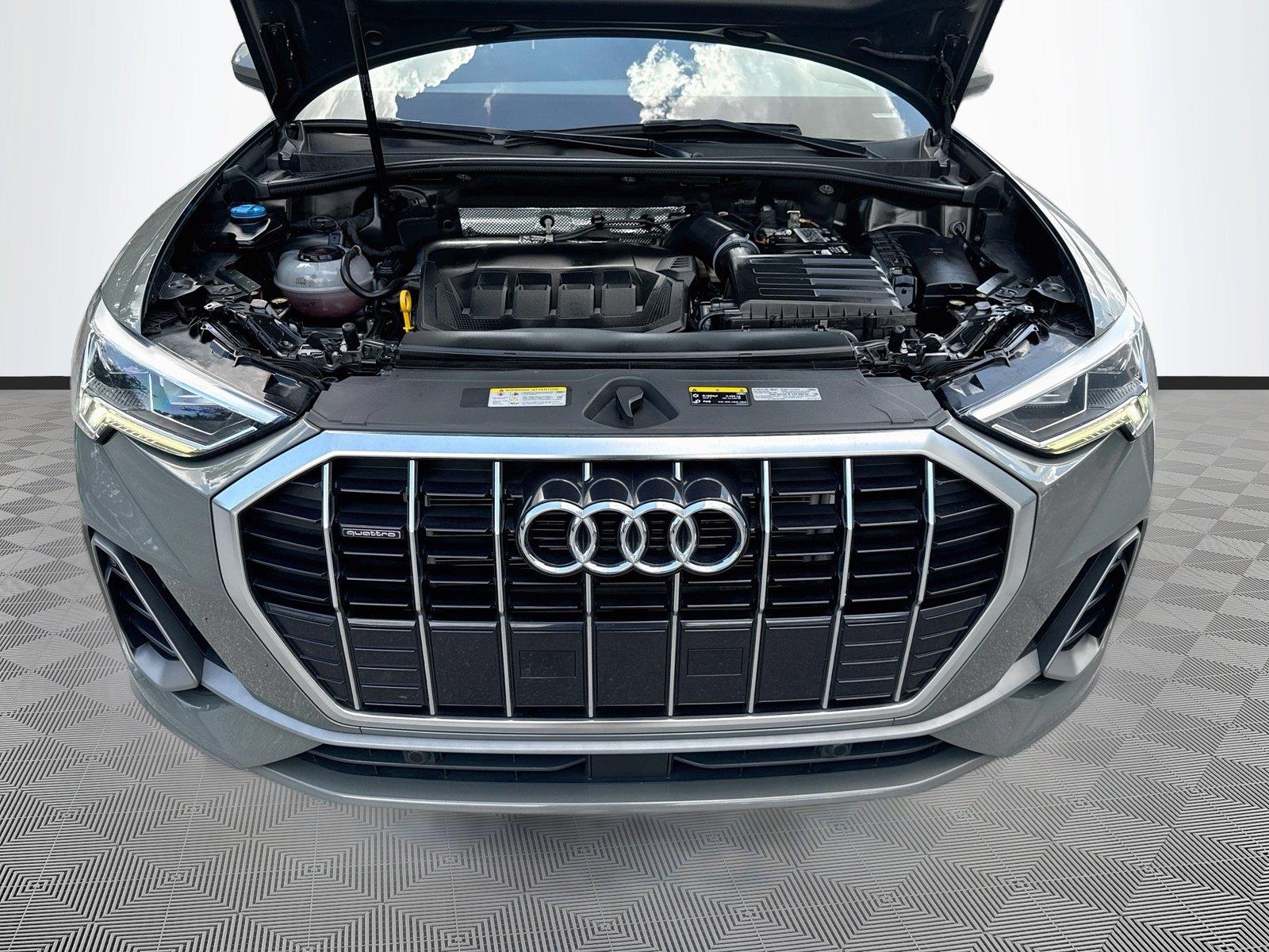 2023 Audi Q3 S line Premium
