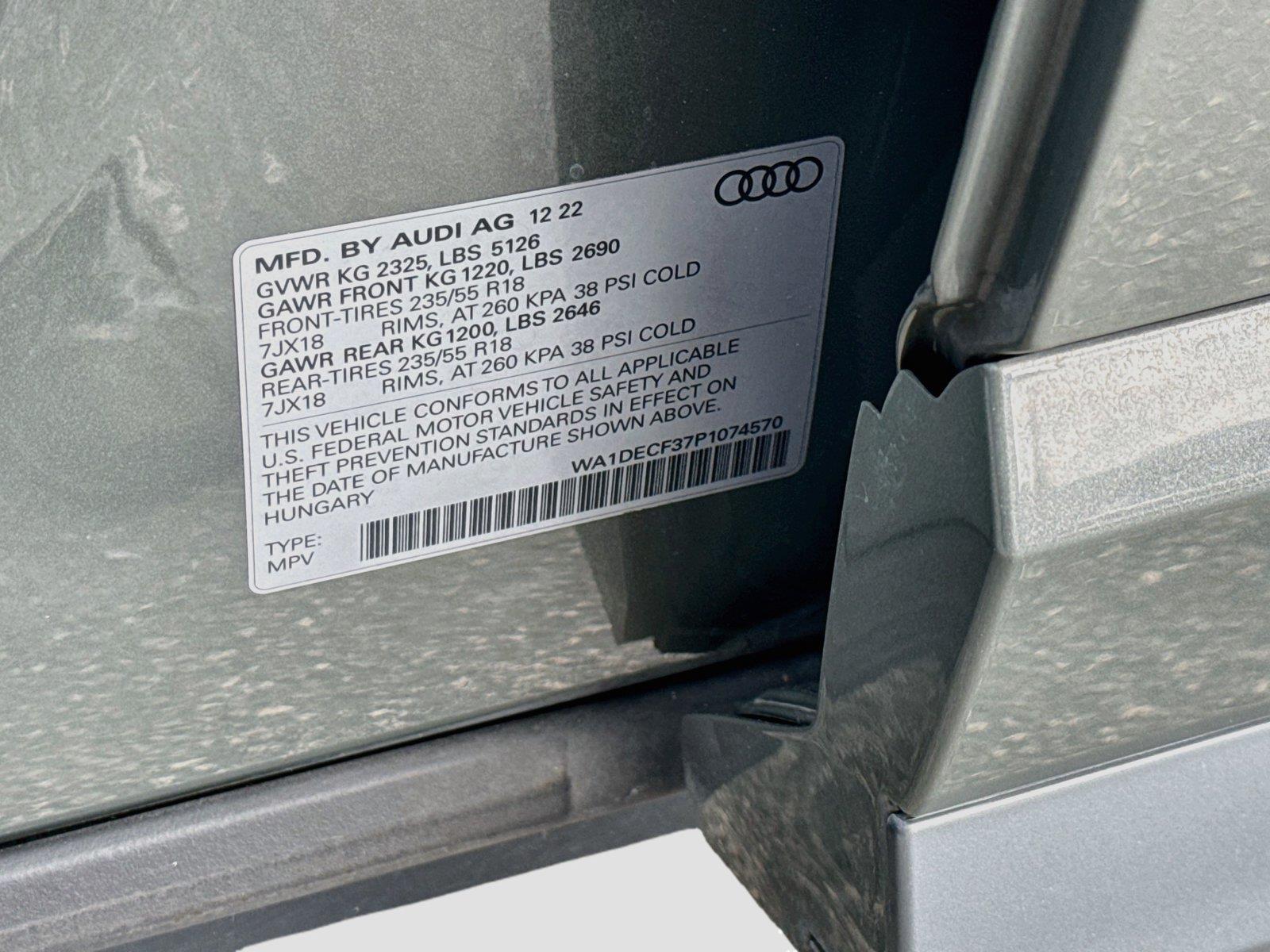2023 Audi Q3 S line Premium