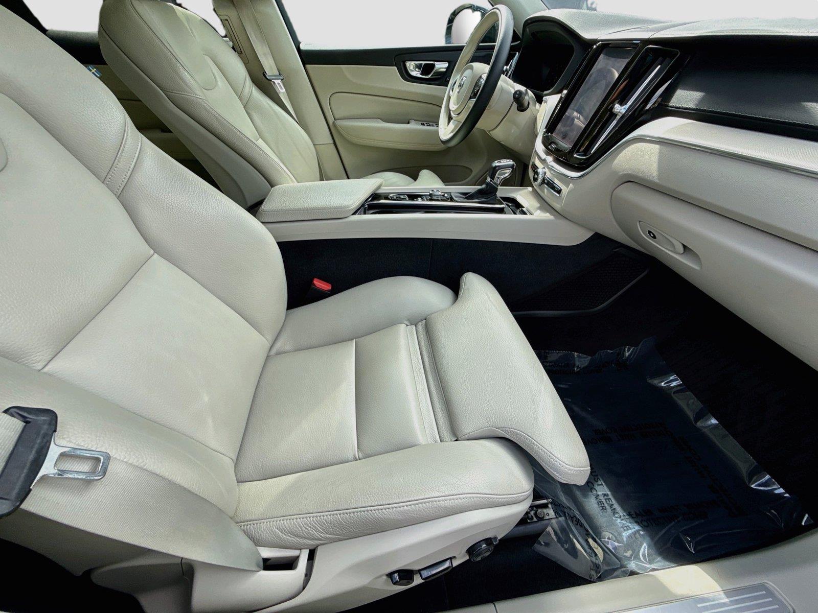 2019 Volvo XC60 Inscription