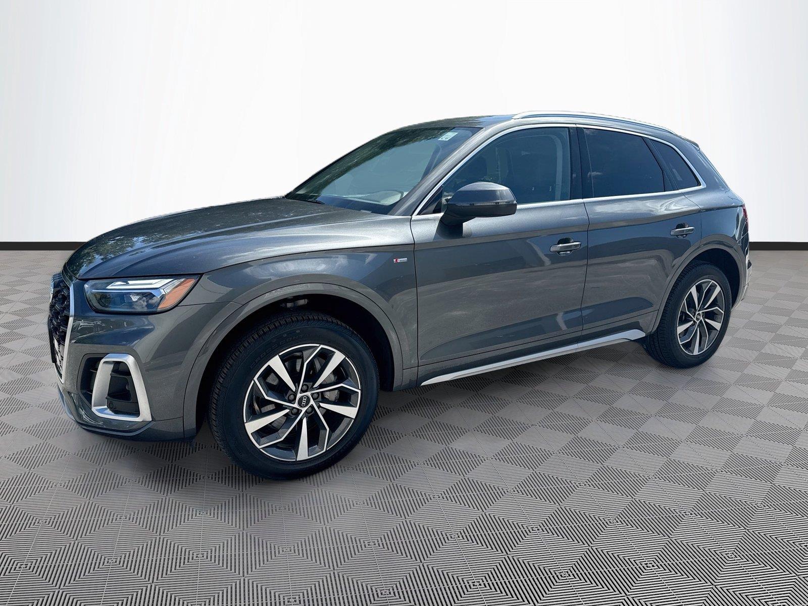 2023 Audi Q5 S line Premium