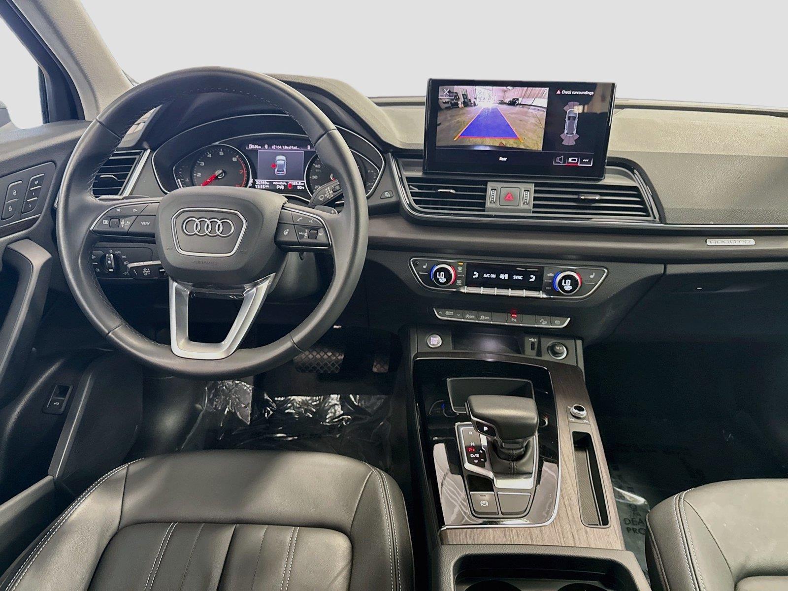 2023 Audi Q5 S line Premium