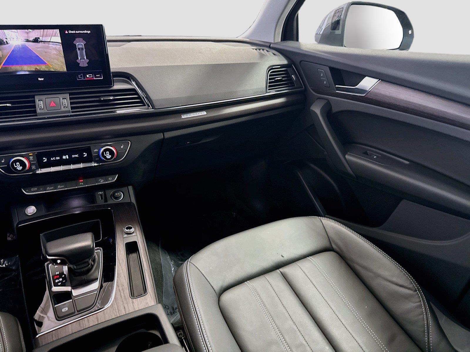 2023 Audi Q5 S line Premium