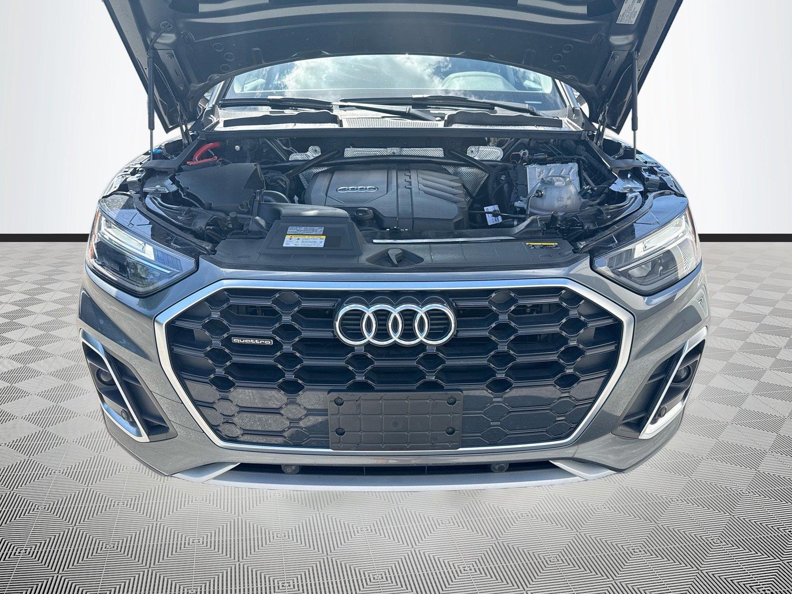 2023 Audi Q5 S line Premium