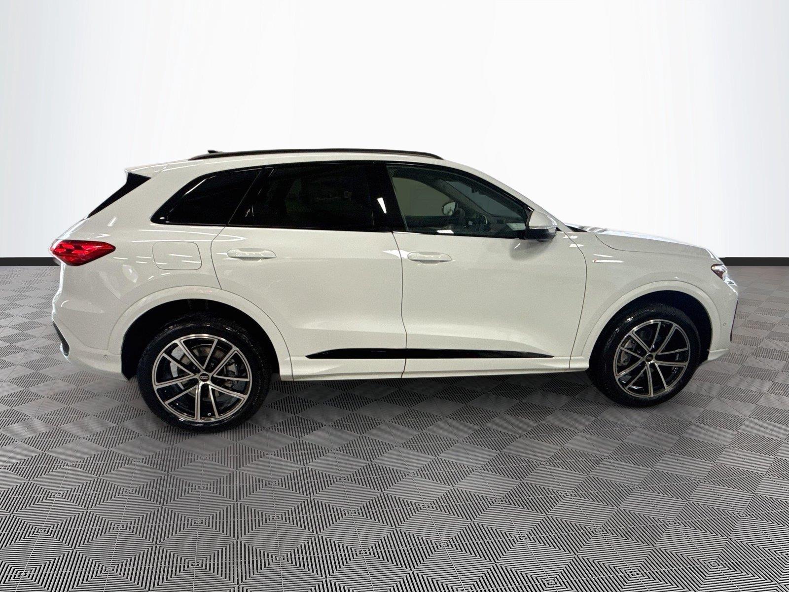 2026 Audi Q5 Premium Plus