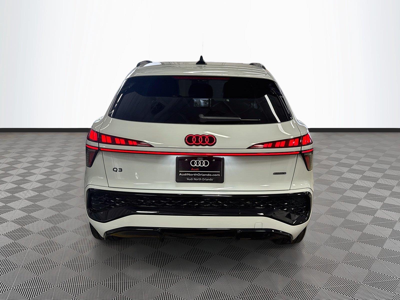 2026 Audi Q3 S line