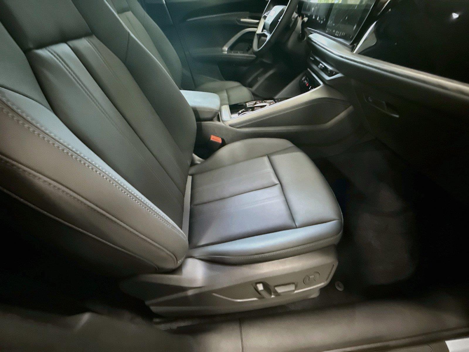 2026 Audi Q5 Premium