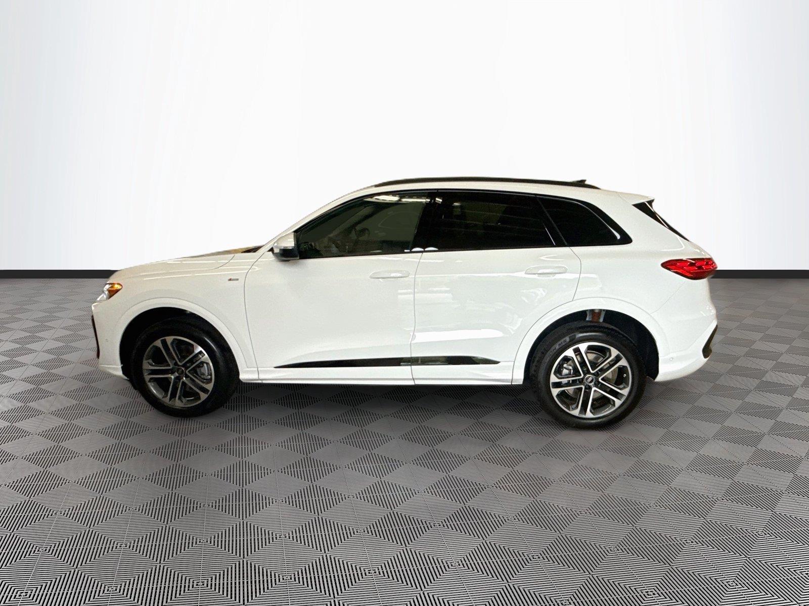 2026 Audi Q5 Premium