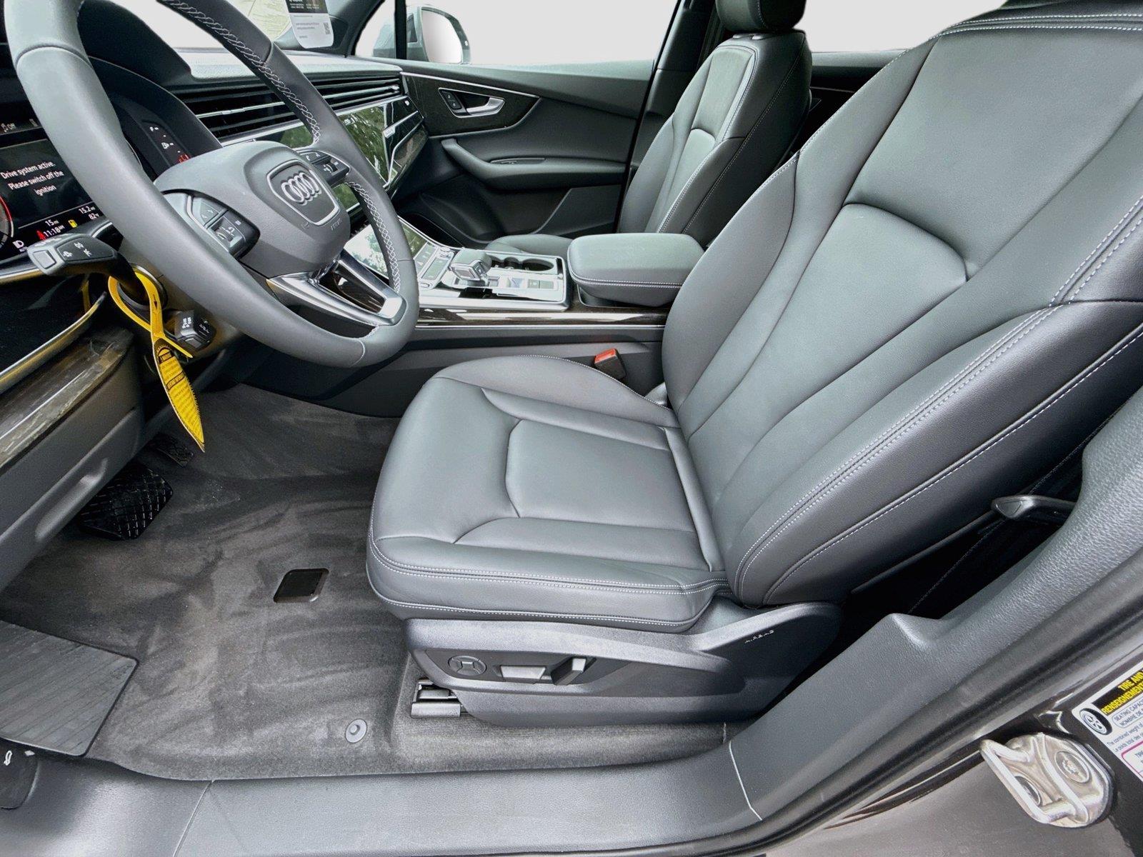 2026 Audi Q7 Premium