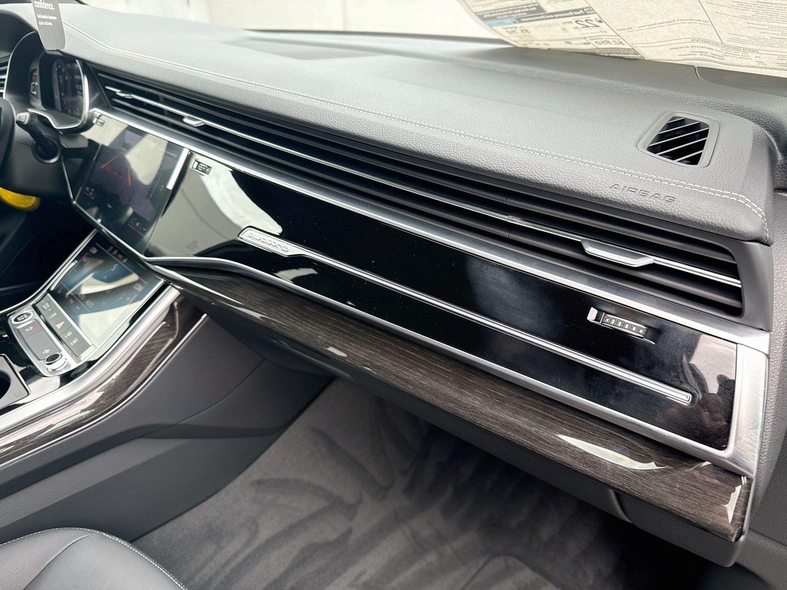 2026 Audi Q7 Premium