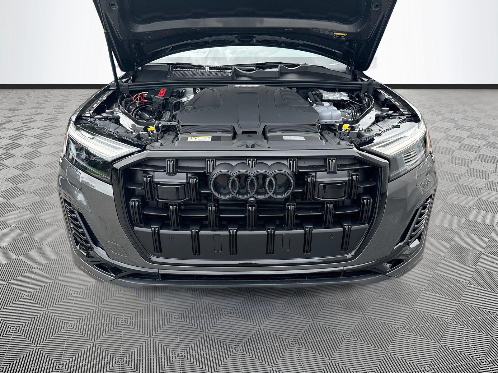 2026 Audi Q7 Premium
