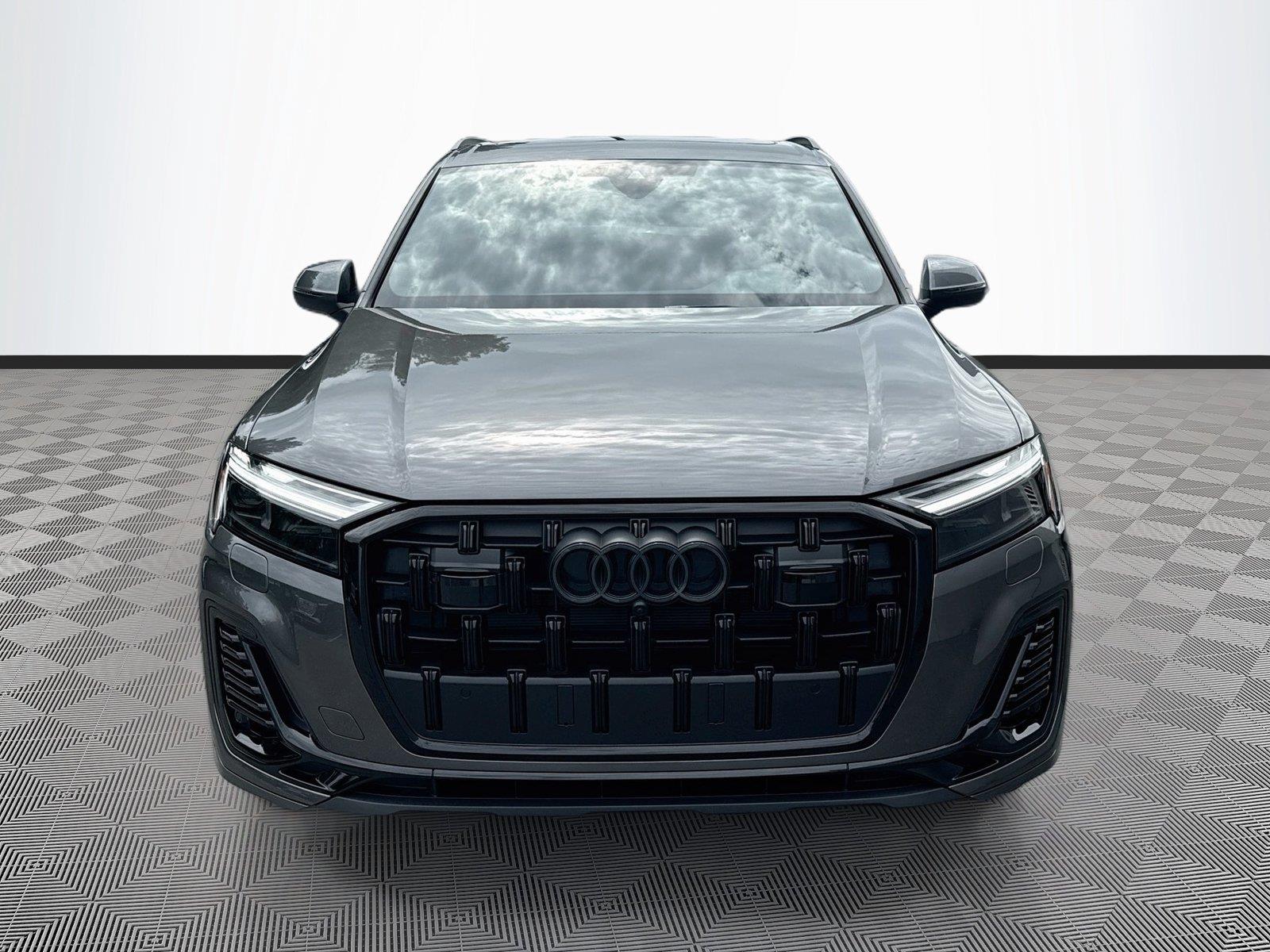 2026 Audi Q7 Premium