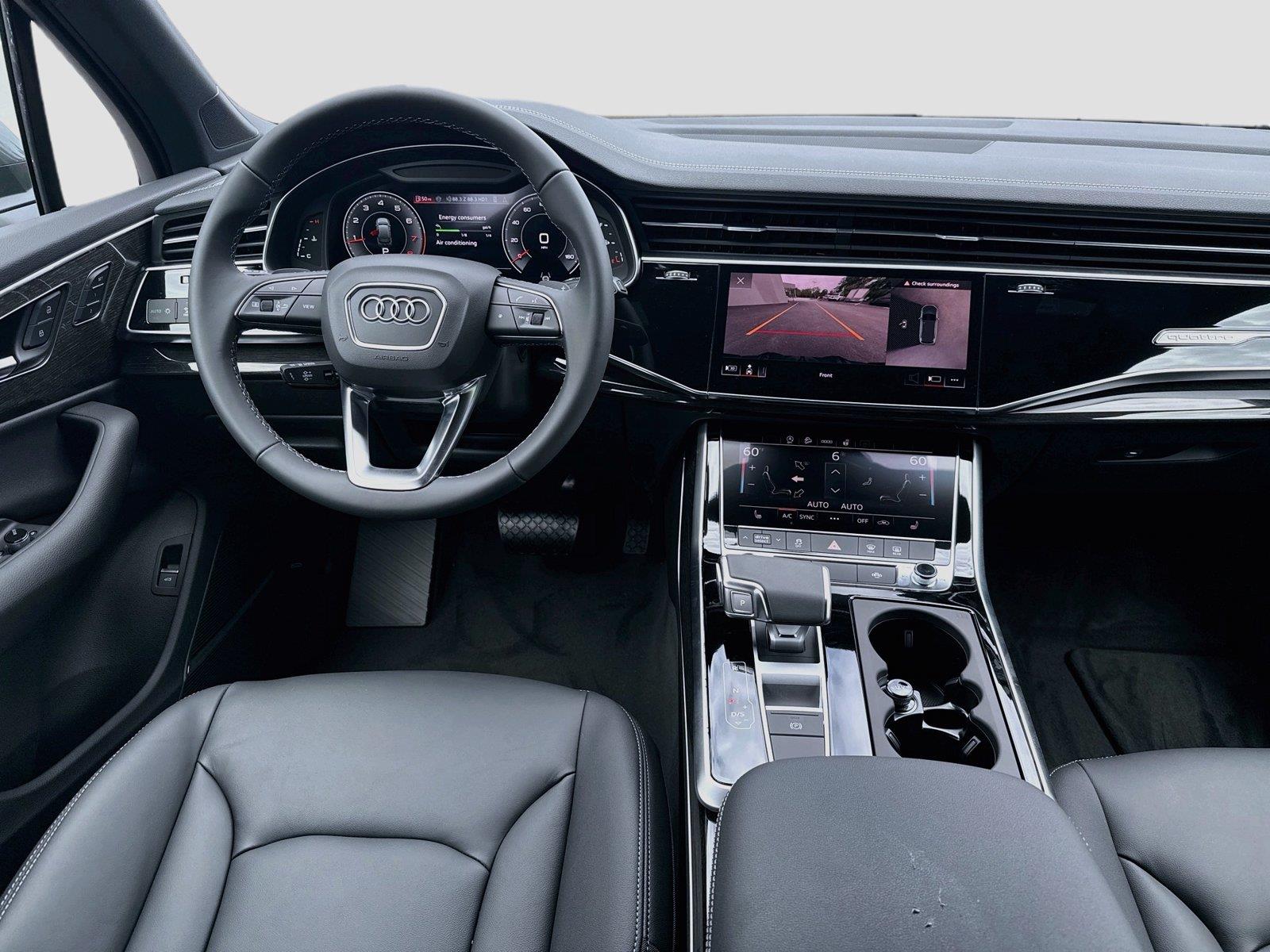 2026 Audi Q7 Premium